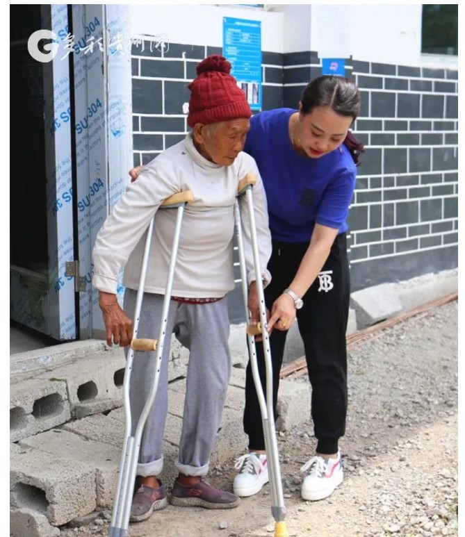 碧绿乌江映彩霞——记沿河县团结街道杨柳池村扶贫干部刘碧霞