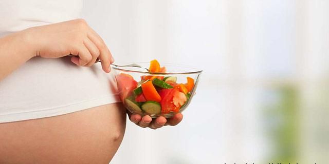 孕妈咪吃水果有讲究，详解孕妇早、中、晚期的水果禁忌！