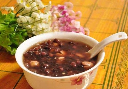 秋季气候干燥四款养生粥 增强孩子抵抗力