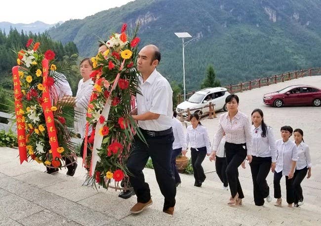 铜仁市妇联赴石阡、碧江开展“不忘初心、牢记使命”主题教育革命传统教育、警示教育