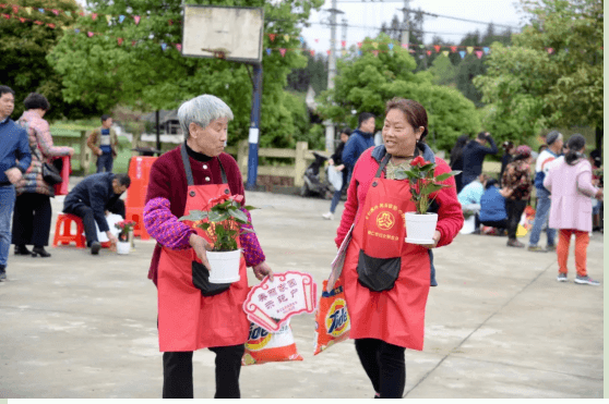 美村美家美丽女主人！铜仁市妇联开展“乡村振兴 巾帼行动”主题活动