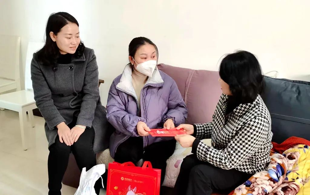 【新春送温暖 巾帼暖人心】市妇联班子成员带队到基层走访慰问妇女儿童