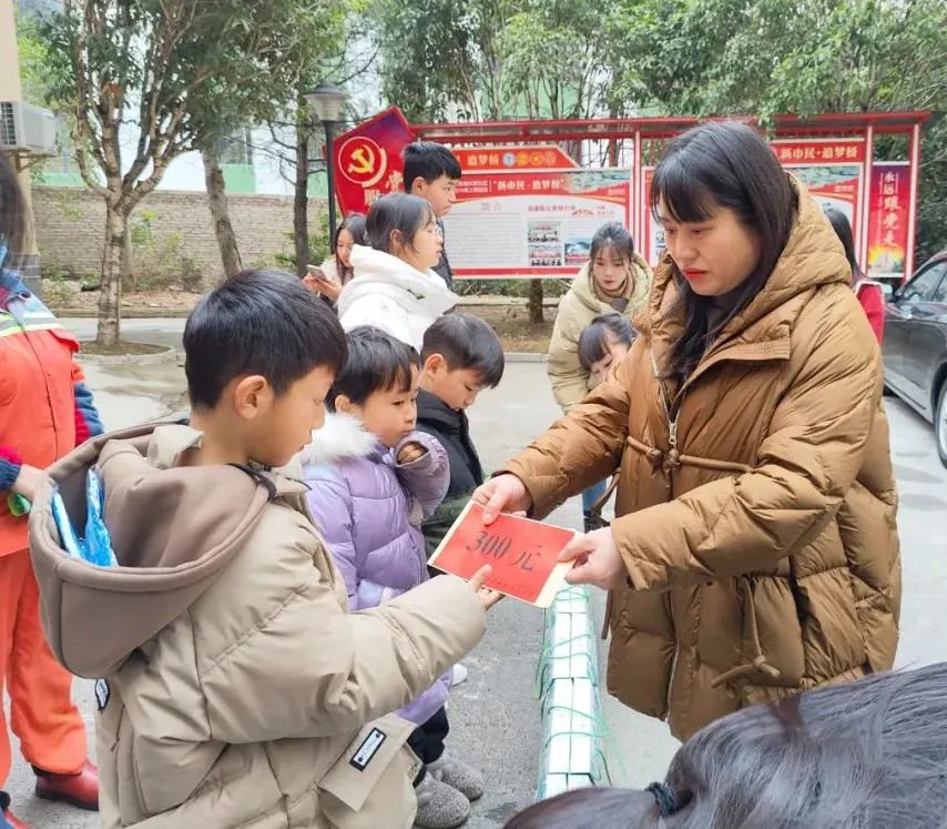 【基层动态】江口县妇联开展春节前走访慰问活动