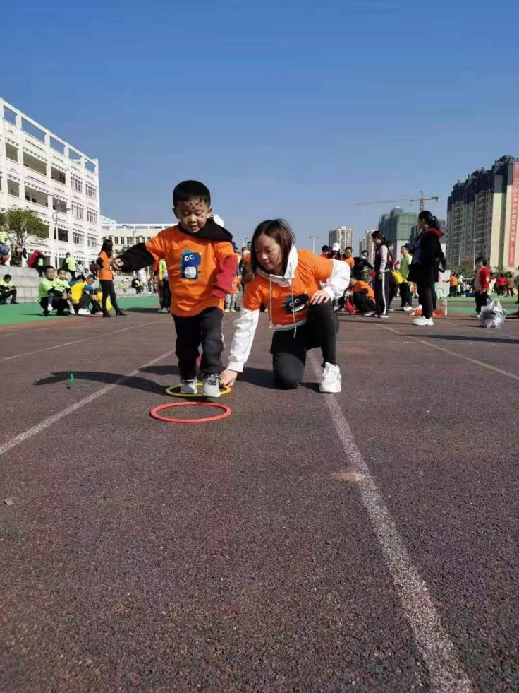 【铜仁市“好妈妈”故事展播】吴芳：用心呵护新生命，用爱温暖身边人