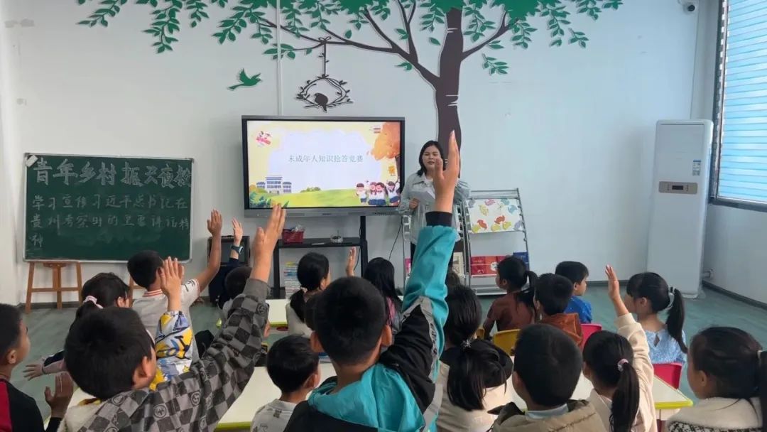 全民阅读，书香铜仁！铜仁市各级妇联精心策划举办“小桔灯”亲子阅读活动