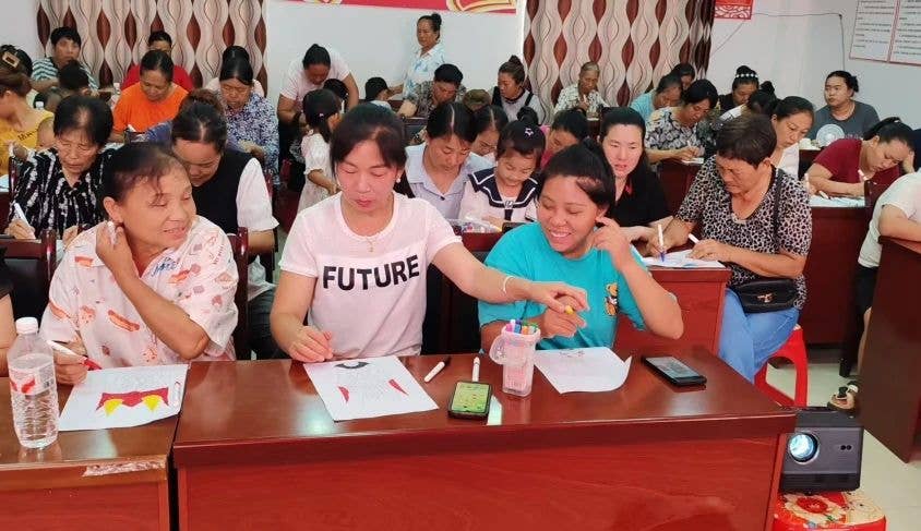 沿河县2025年“锦绣计划”手工艺培训班开班