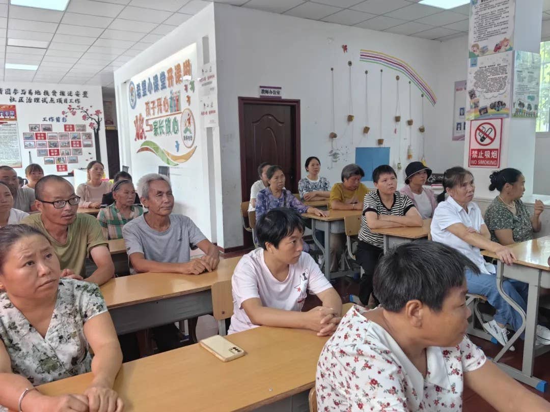 铜仁市妇联暑期关爱青少年心理健康与成长行动系列活动走进松桃团山社区