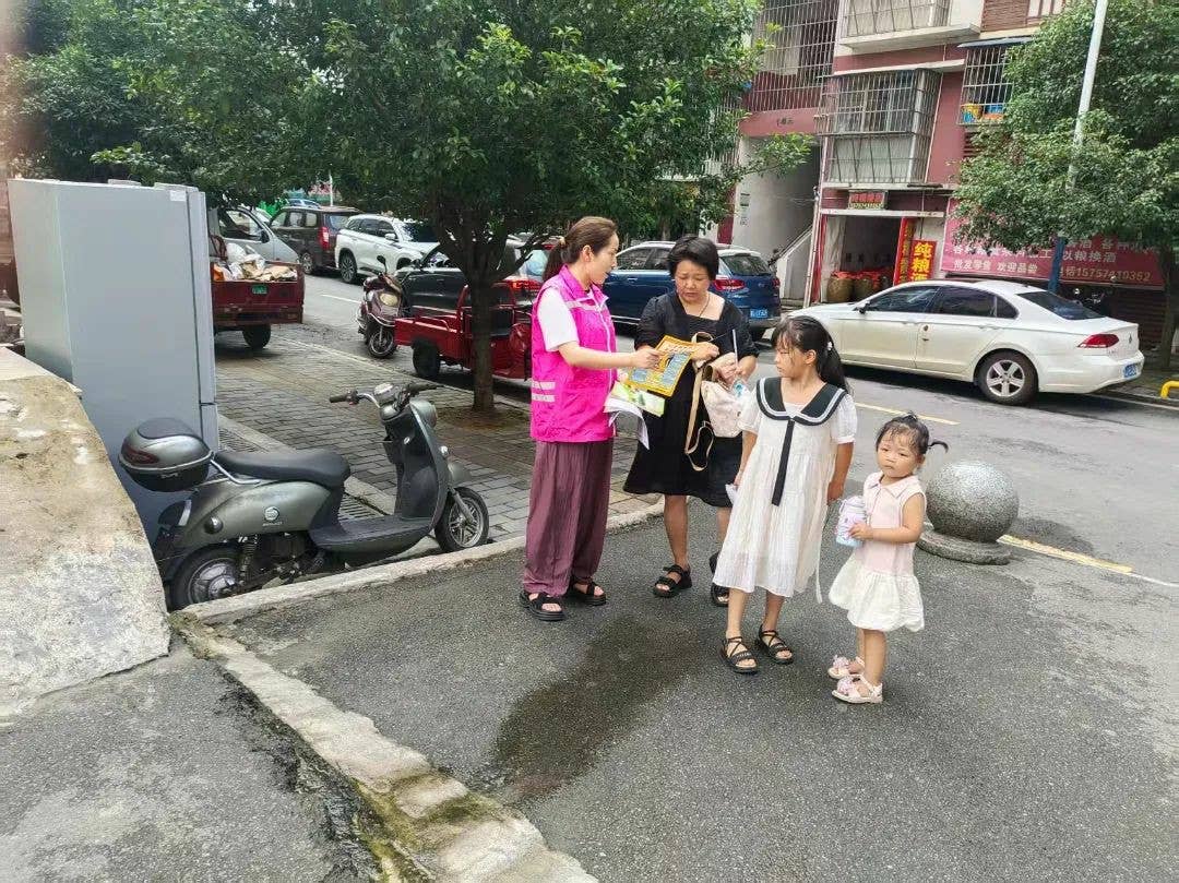 敲门入户，守护幼苗！快看铜仁市妇联凝聚“她力量”筑牢暑期防溺水安全网