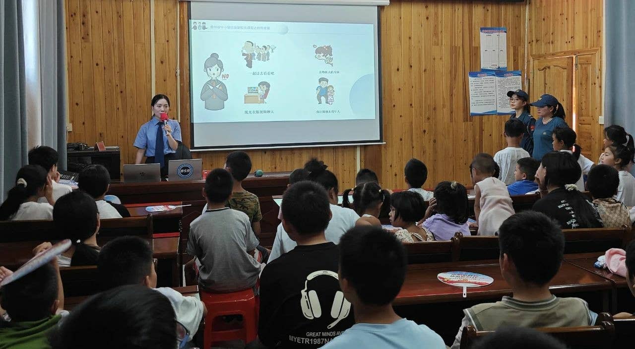 敲门入户，守护幼苗！快看铜仁市妇联凝聚“她力量”筑牢暑期防溺水安全网