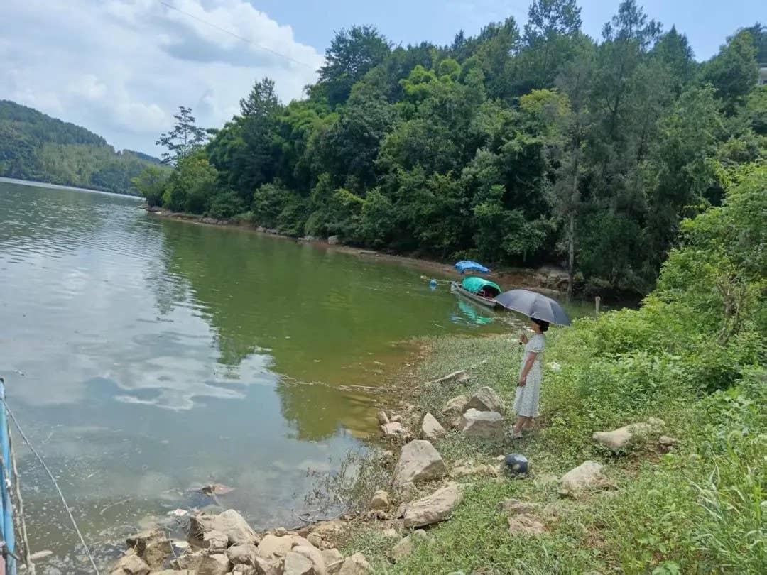 思南县“爱心妈妈”再发力 筑牢防溺水安全防线