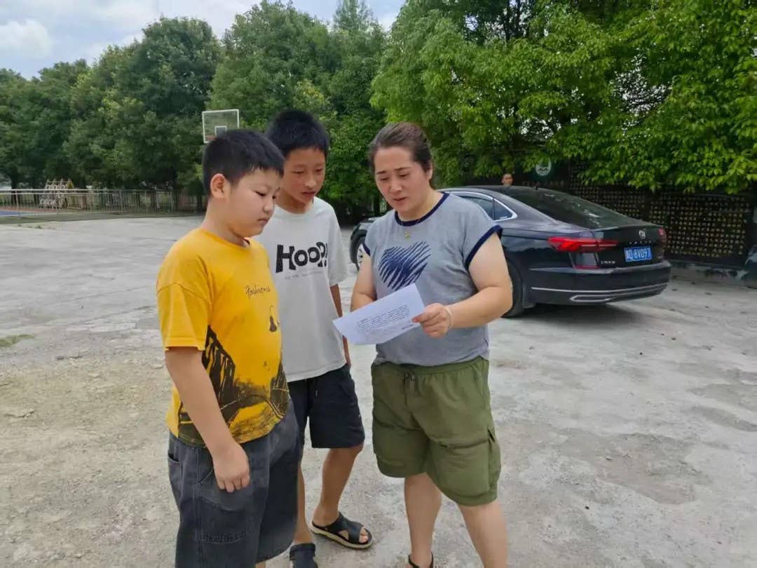 思南县“爱心妈妈”再发力 筑牢防溺水安全防线