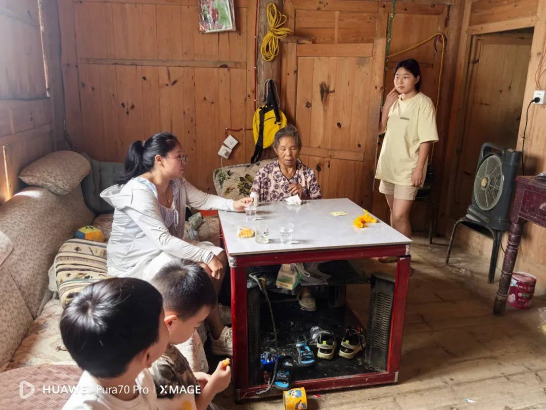 思南县“爱心妈妈”再发力 筑牢防溺水安全防线