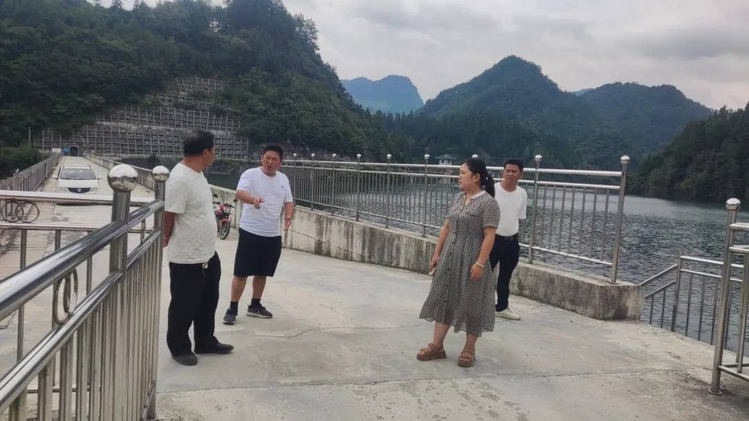 思南县“爱心妈妈”再发力 筑牢防溺水安全防线