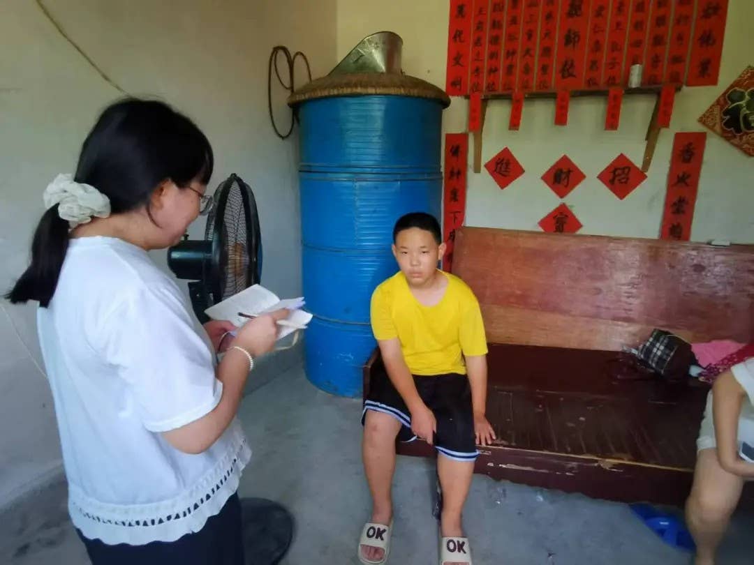 思南县“爱心妈妈”再发力 筑牢防溺水安全防线