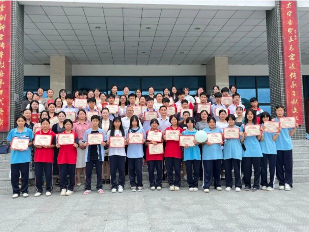 沿河自治县“沿心桥”护苗驿站第一期青少年成长营暨辅导员培训圆满结业