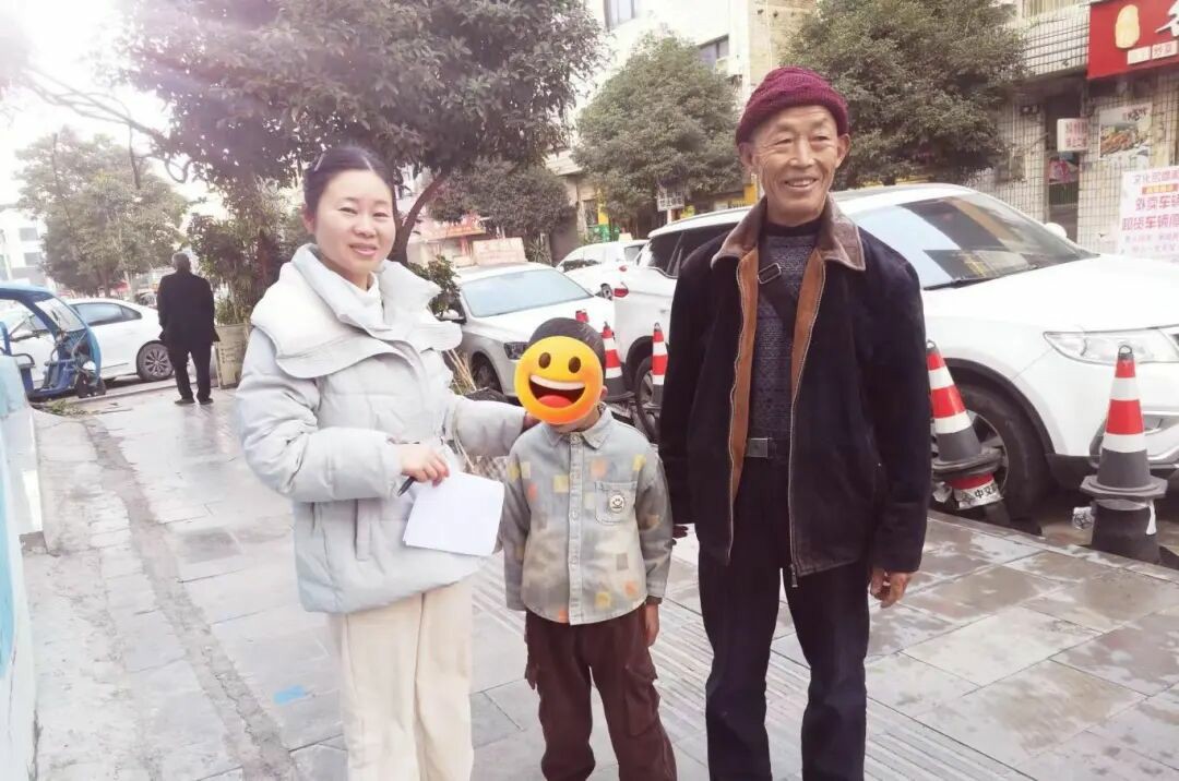 贵州省“星易未来”孤独症儿童关爱项目惠及铜仁30户家庭