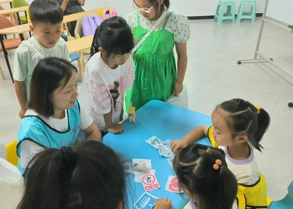 “爱心妈妈”敖丽：以爱为翼，守护童心向阳生长