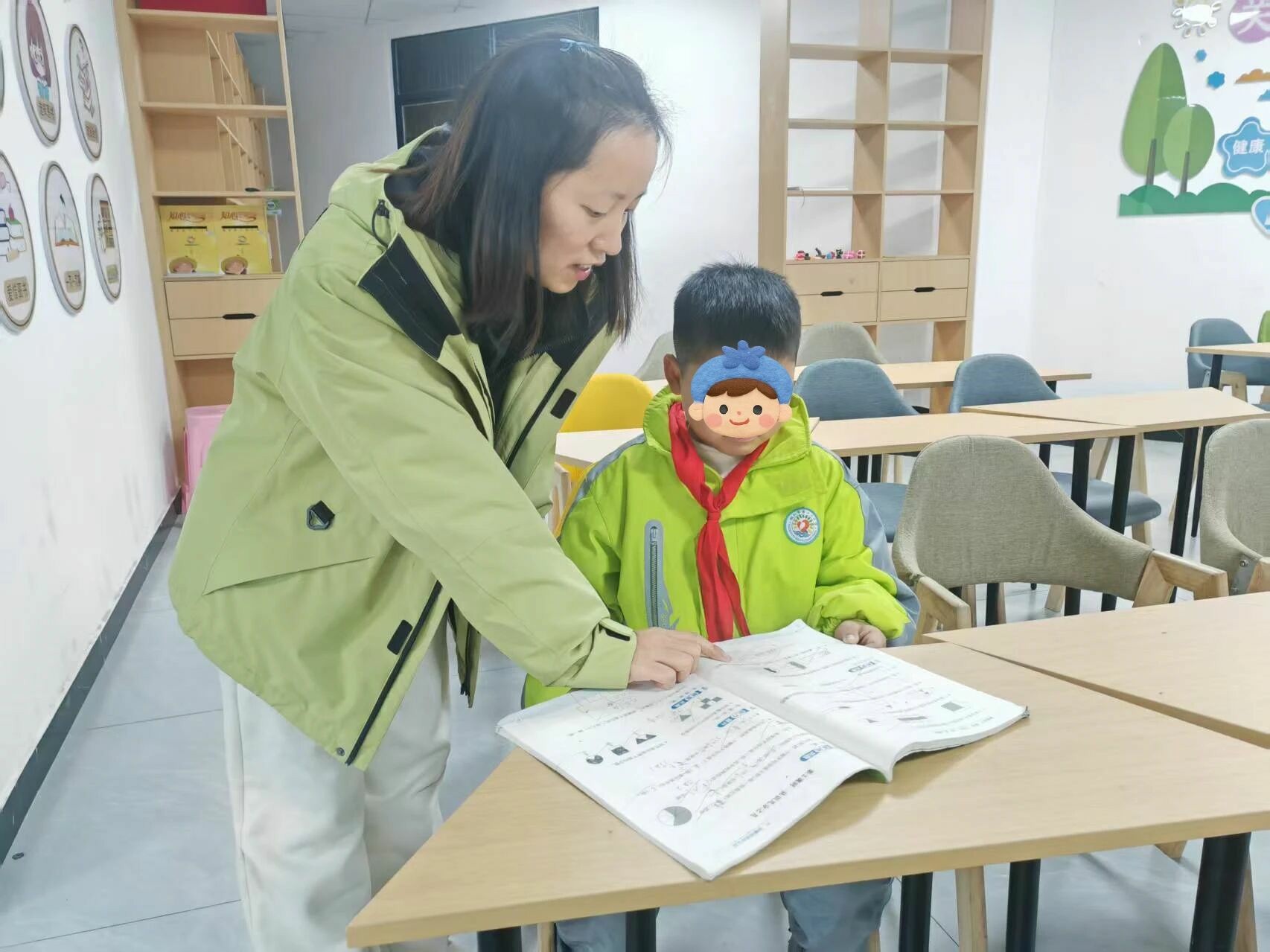 “爱心妈妈”敖丽：以爱为翼，守护童心向阳生长