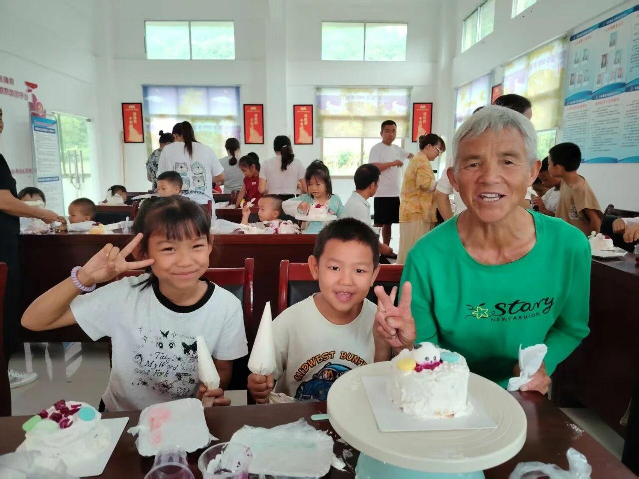 玉屏“萤火虫·幸福家”亲子成长营探索家庭教育服务新路径