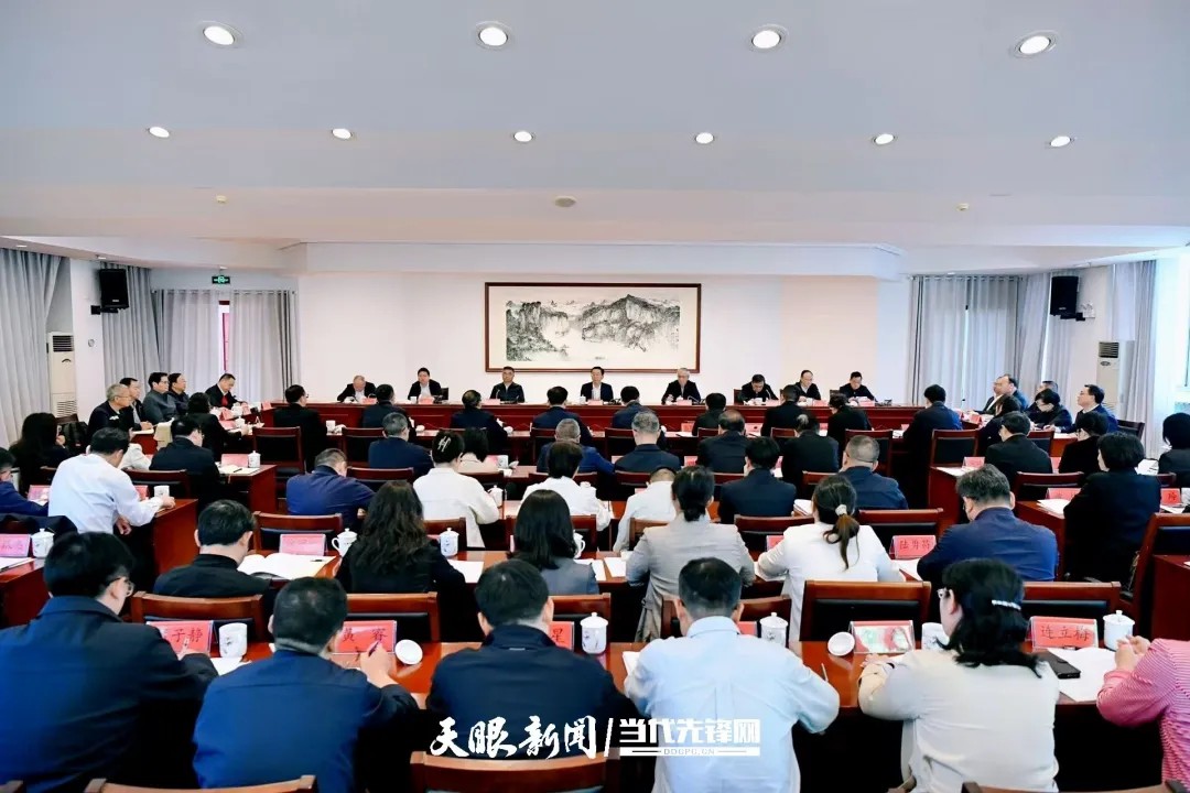 全省未成年人思想道德建设工作座谈会召开 徐麟作批示