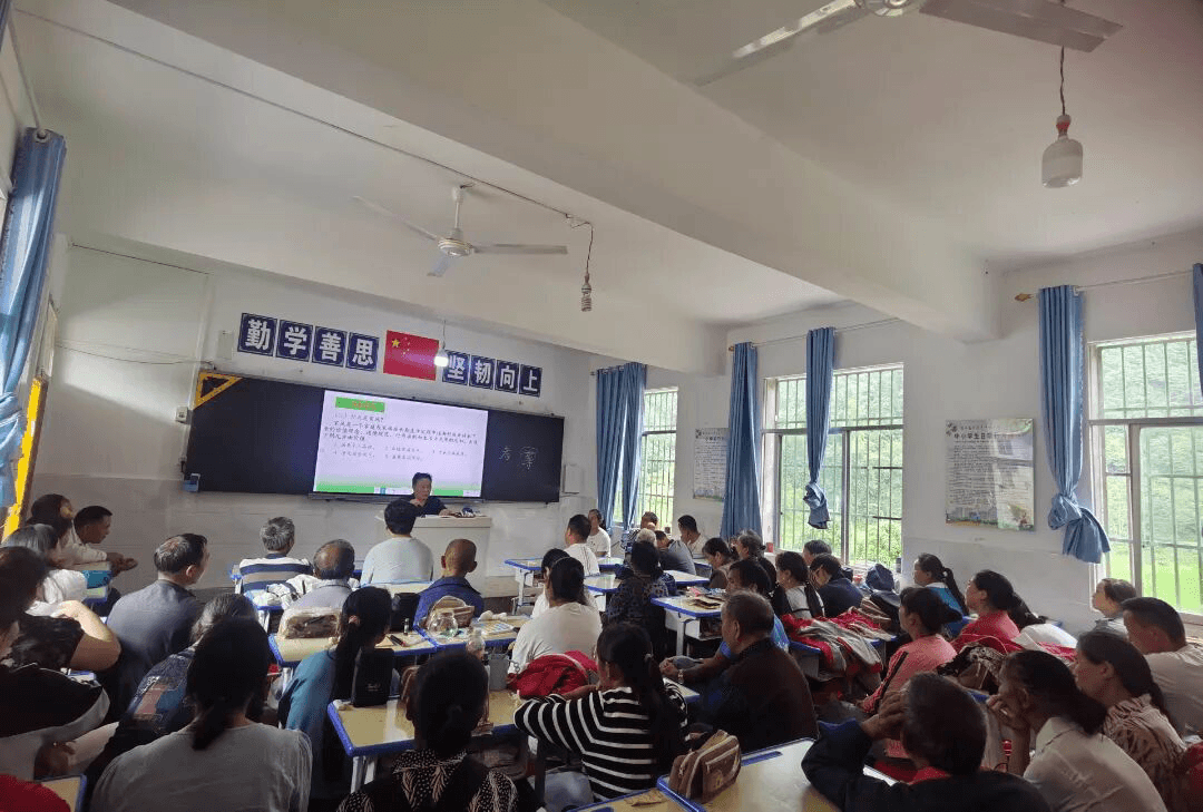 德江县妇联“双层守护”筑牢未成年人保护“心”防线