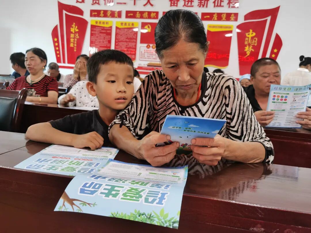 卫生家庭建设行动铜仁市妇联“巾帼家政进乡村（社区）”专题培训走进德江县合兴镇